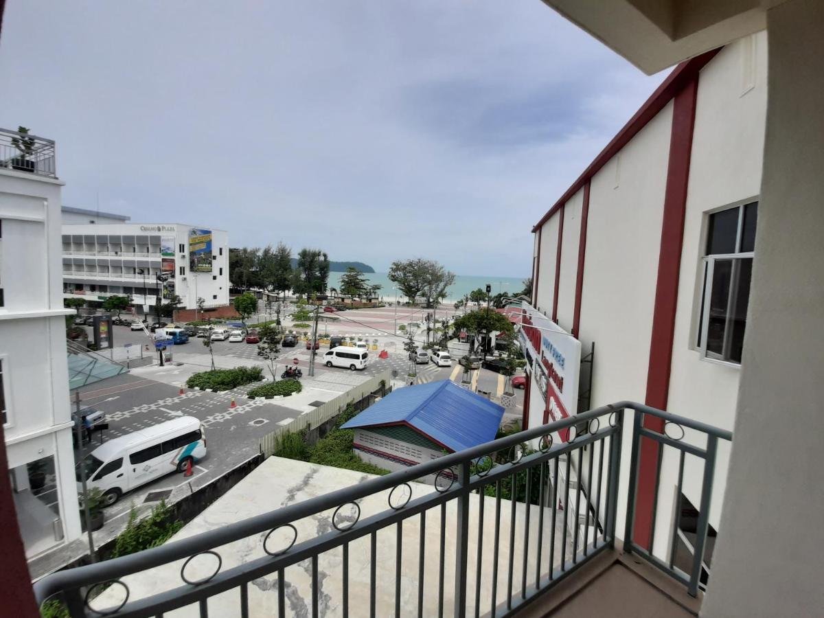 Paretto Seaview Hotel Pantai Cenang  Exterior photo